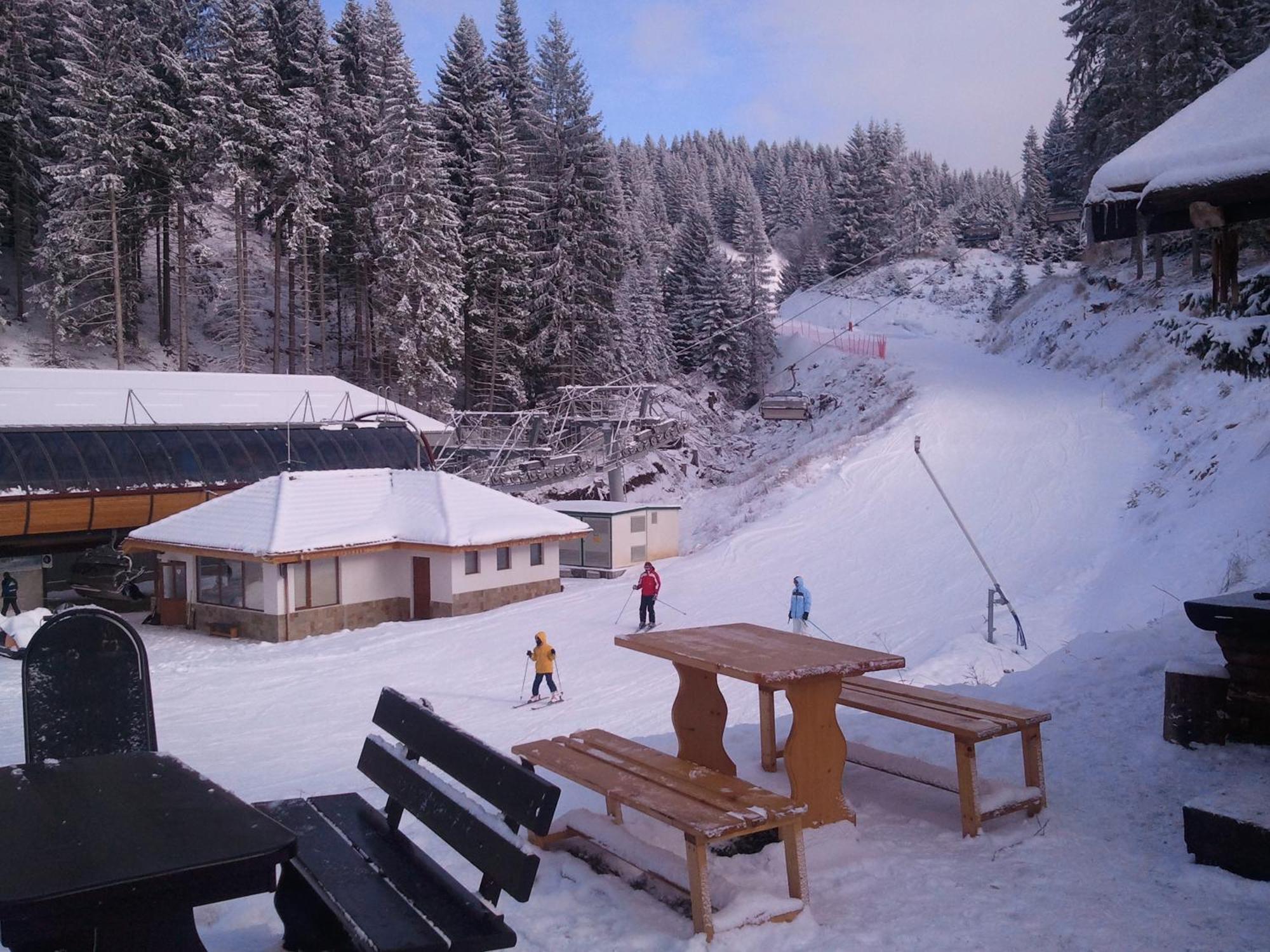 Kris Guesthouse Stoykite Экстерьер фото